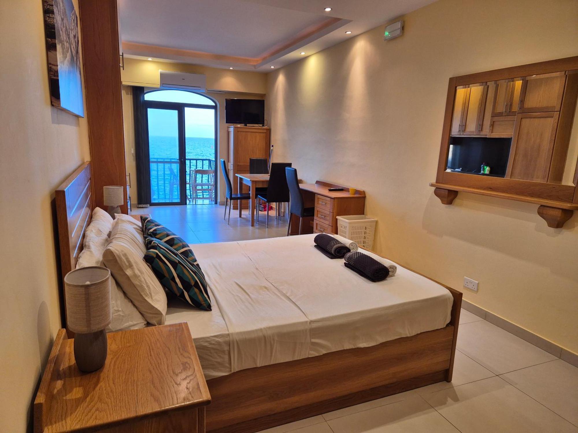 Blue Haven Seafront Appartement Marsalforn